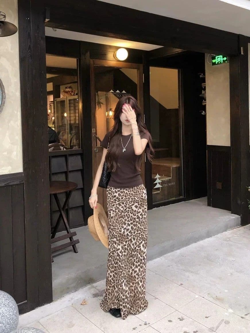 여름 한 부서 폭발 순수한 욕망 커피 색상 반팔 레오파드 무늬 다용도 하이웨이스트 롱 스커트 슬림해 보이는 패션 투피스 슈트 트렌디 상세 이미지 12