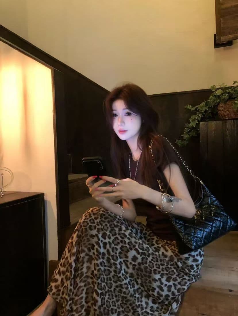 여름 한 부서 폭발 순수한 욕망 커피 색상 반팔 레오파드 무늬 다용도 하이웨이스트 롱 스커트 슬림해 보이는 패션 투피스 슈트 트렌디 상세 이미지 16