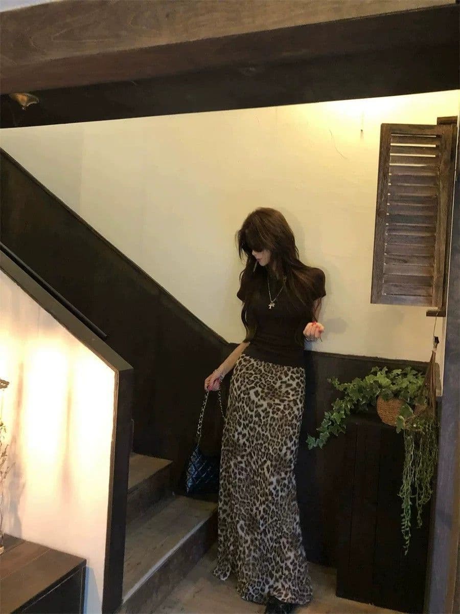 여름 한 부서 폭발 순수한 욕망 커피 색상 반팔 레오파드 무늬 다용도 하이웨이스트 롱 스커트 슬림해 보이는 패션 투피스 슈트 트렌디 상세 이미지 20