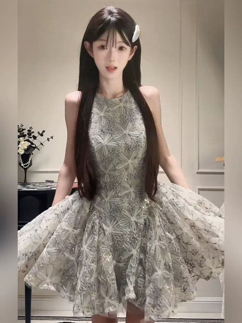 2026 새로운 거품 소매 레이스 디자인 드레스 여름 연령 감소 소녀 센스 레이스 베이비 칼라 달콤함 미니 스커트