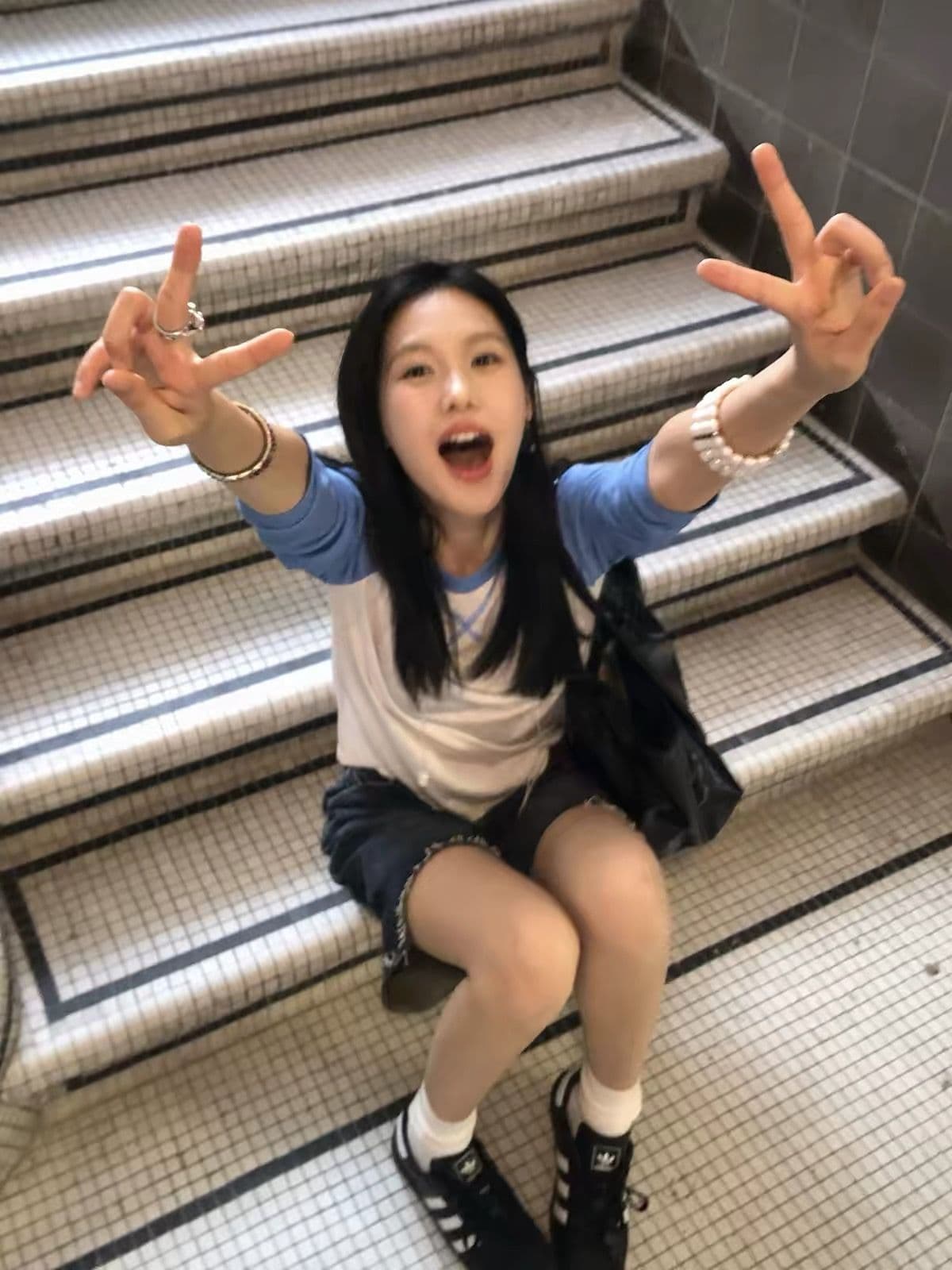 눈꽃 면 반팔 티셔츠 이미지 2