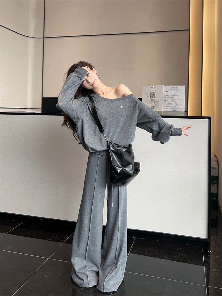 느슨함 센스 오프숄더 풀오버 긴팔 후드티 루즈핏 단색 다용도 캐주얼 긴 바지 여성 가을 겨울 새로운 패션 세트 이미지 2