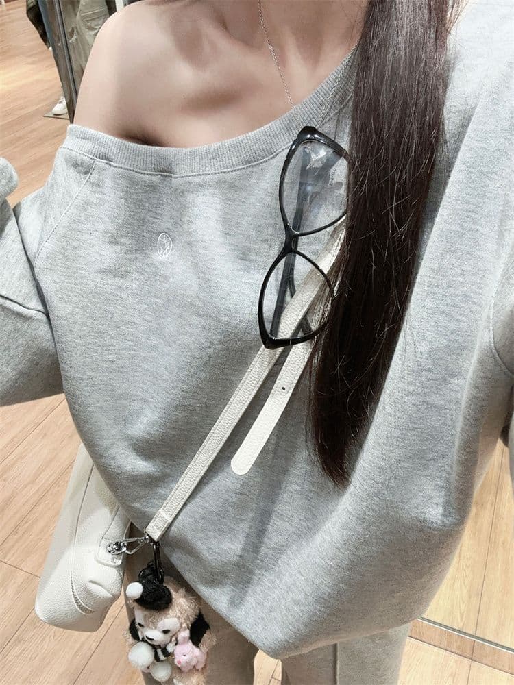 느슨함 센스 오프숄더 풀오버 긴팔 후드티 루즈핏 단색 다용도 캐주얼 긴 바지 여성 가을 겨울 새로운 패션 세트 상세 이미지 12