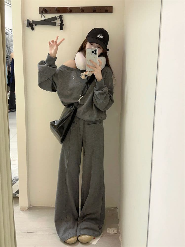 느슨함 센스 오프숄더 풀오버 긴팔 후드티 루즈핏 단색 다용도 캐주얼 긴 바지 여성 가을 겨울 새로운 패션 세트 상세 이미지 23