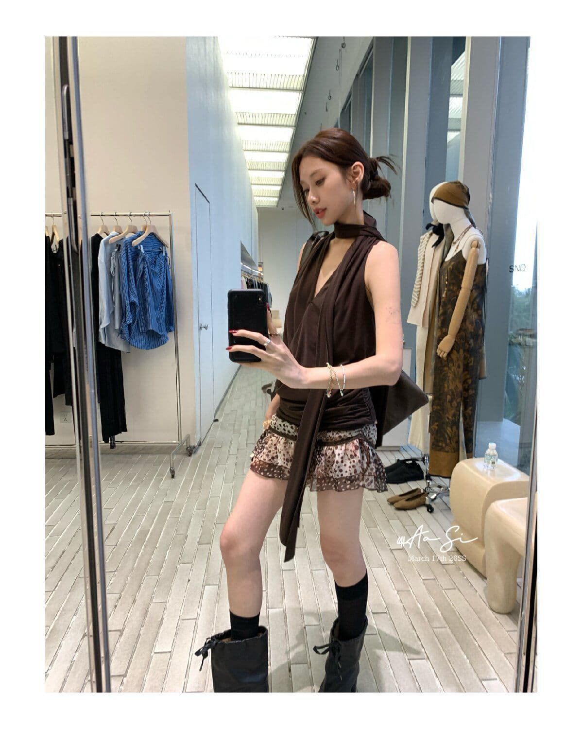 프랑스식 품격 커피 색상 V넥 행침 목 민소매 캐미솔 2026 여름 디스플레이 레오파드 무늬 도트 무늬 미니 스커트 세트 상세 이미지 10