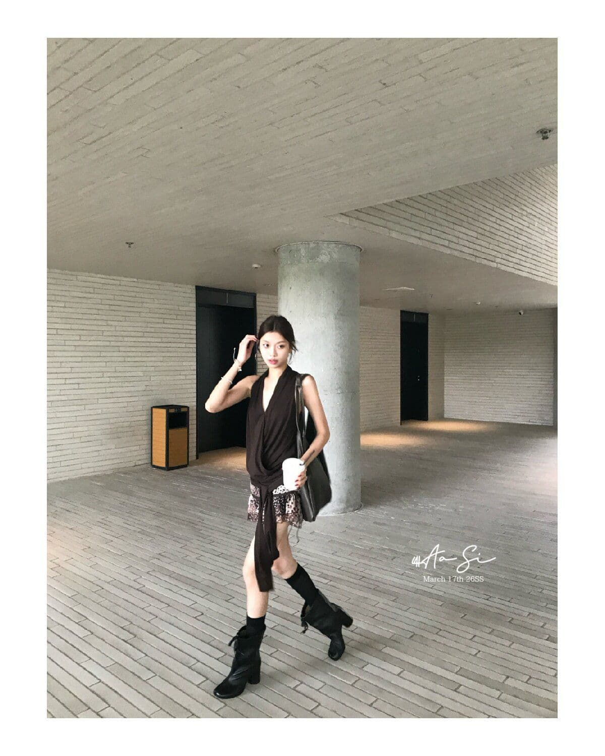 프랑스식 품격 커피 색상 V넥 행침 목 민소매 캐미솔 2026 여름 디스플레이 레오파드 무늬 도트 무늬 미니 스커트 세트 상세 이미지 13