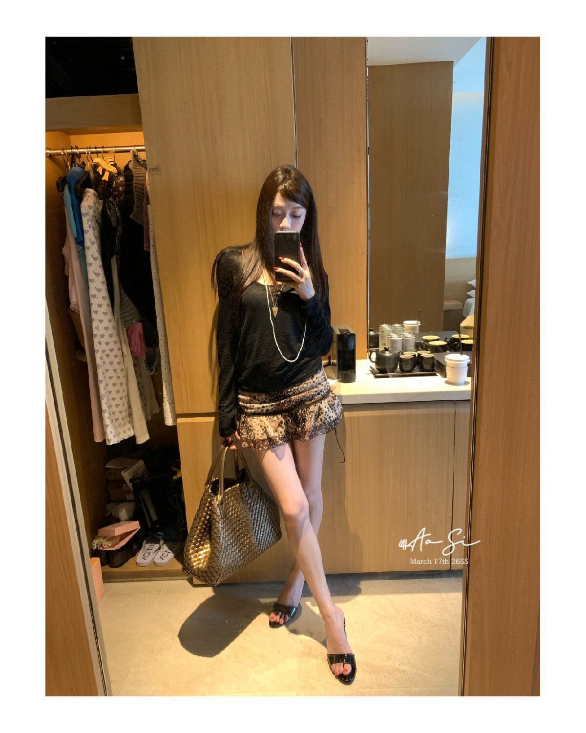 프랑스식 품격 커피 색상 V넥 행침 목 민소매 캐미솔 2026 여름 디스플레이 레오파드 무늬 도트 무늬 미니 스커트 세트 상세 이미지 29