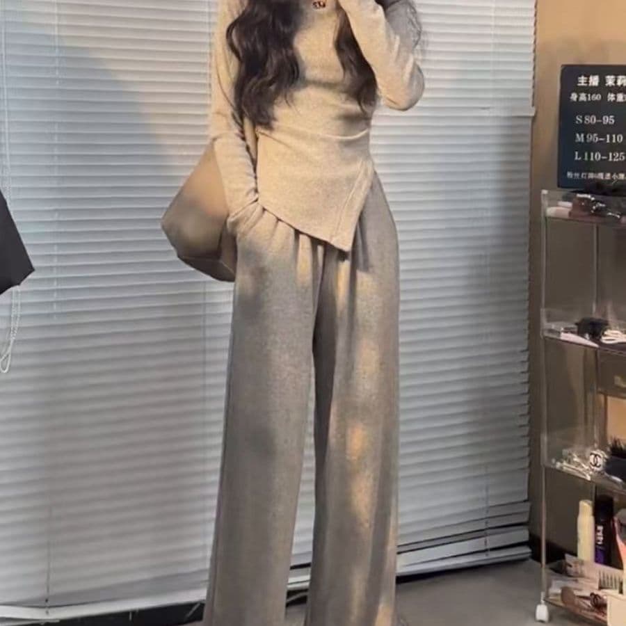 몸매 가꾸기 맨위 라운드 넥 패션 세트 불규칙 2026 새로운 다용도 품격 봄 가을 스트레이트 캐주얼 투피스 세트 이미지 3