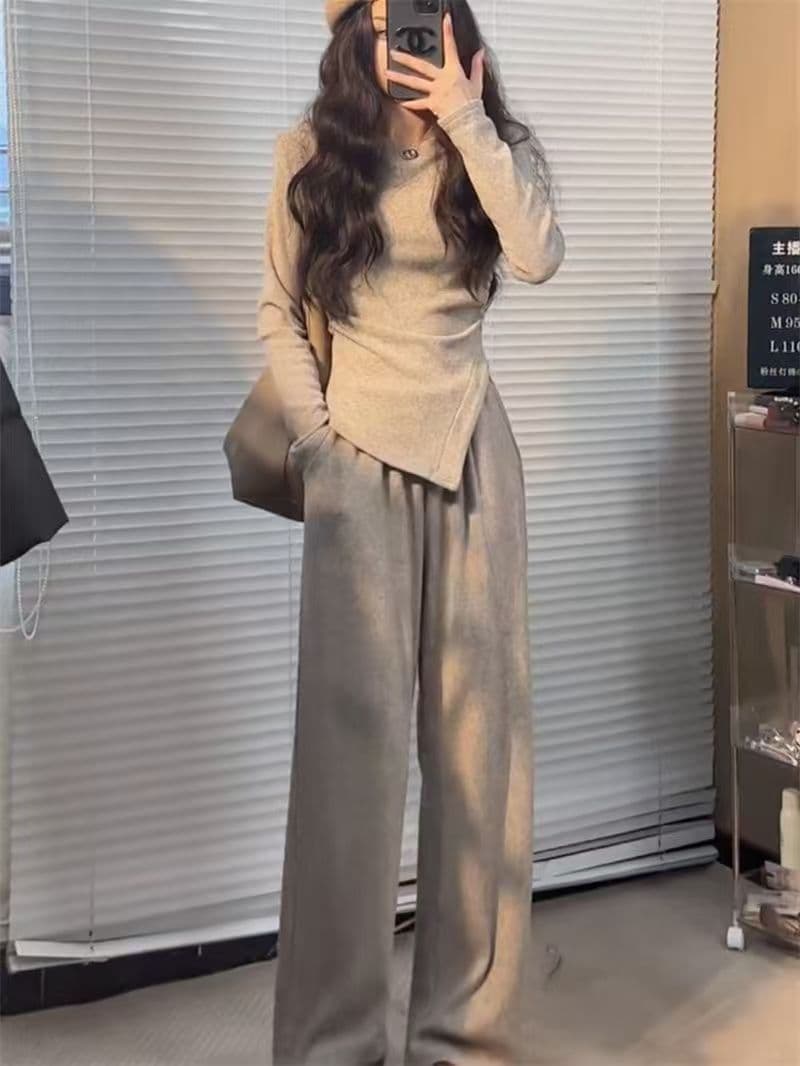 몸매 가꾸기 맨위 라운드 넥 패션 세트 불규칙 2026 새로운 다용도 품격 봄 가을 스트레이트 캐주얼 투피스 세트 상세 이미지 2