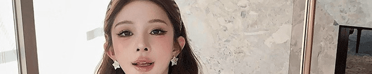 페이크 레이어드 모직물 핀 스트라이프 세트 여성 2026 가을 새로운 디자인 센스 품격 슬림해 보이는 반신 스커트 투피스 세트 상세 이미지 12