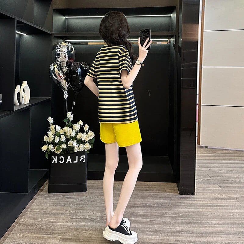 2026 여름 새로운 루즈핏 라운드 넥 스트라이프 반팔 반바지 캐주얼 바람 운동 연령 감소 세트 여성 트렌디 상세 이미지 1