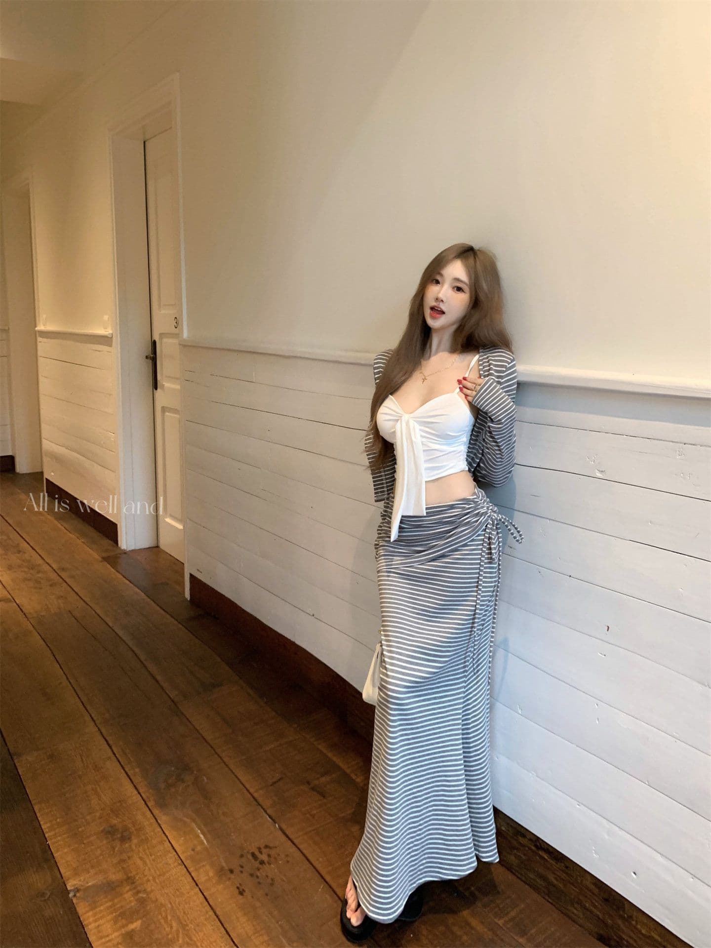 한 부서 전체 집합 ootd 착용 가져 가라. 캐주얼 회색 스트라이프 니트 스웨터 인사이드 가져 가라. 슬립 반 스커트 세 조각 세트 26 봄 상세 이미지 15