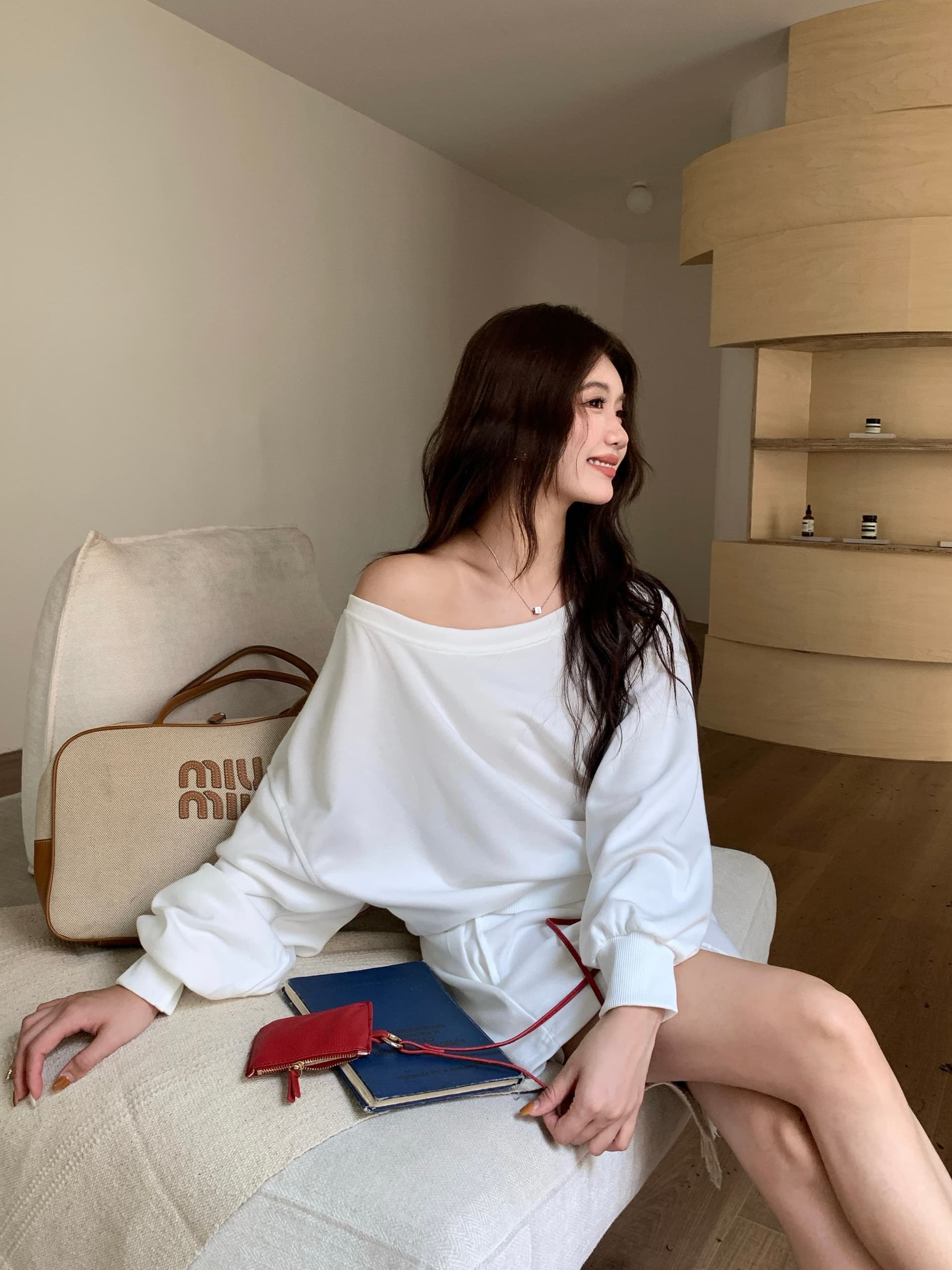 실사 투피스 세트 빅 사이즈 아메리칸 느긋한 비스듬한 어깨 후드티 여성 느슨함 센스 달콤한 핫걸 맨위 상세 이미지 13