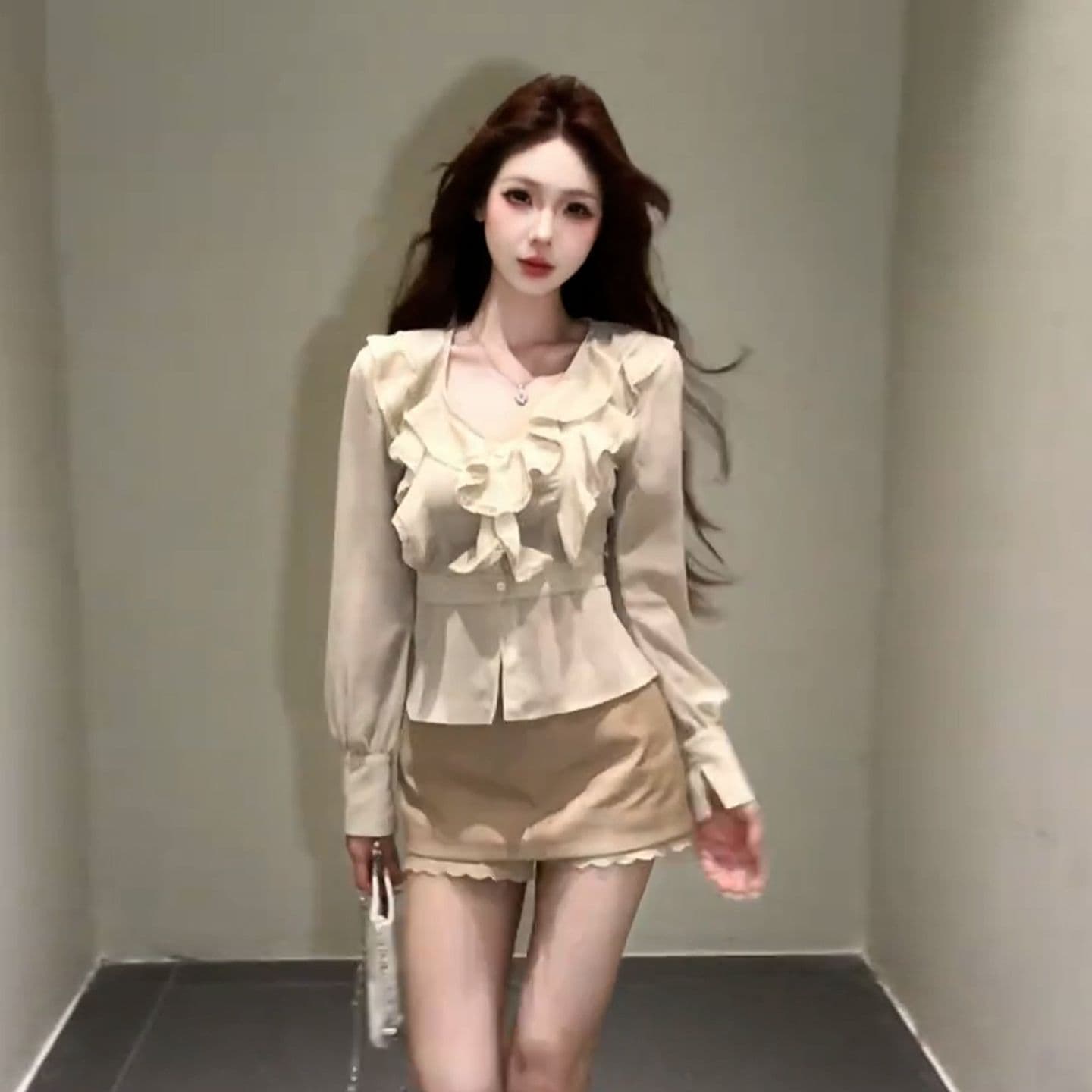 순수한 욕망 레이스 레이스 여성 셔츠 프릴 긴팔 맨위 가을 겨울 고급 섹시함 프랑스식 하이웨이스트 타이트 스커트 미니 스커트