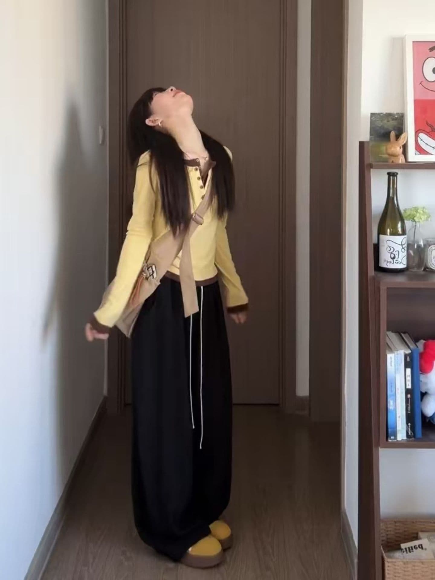 자이언트 잘 생긴 ~ 중 이른 가을 전체 집합 한 부서 페이크 레이어드 긴팔 티셔츠 레이스 와이드 레그 팬츠 세트 여성 가을 새로운 상세 이미지 8