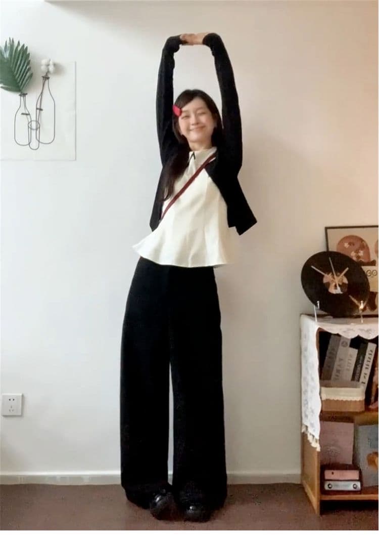 달콤한 스타일 세트 긴팔 오픈 가디건 여성 코트 베이비 칼라 조끼 가을 검정색 와이드 레그 팬츠 miu 부서 3종 세트 상세 이미지 12