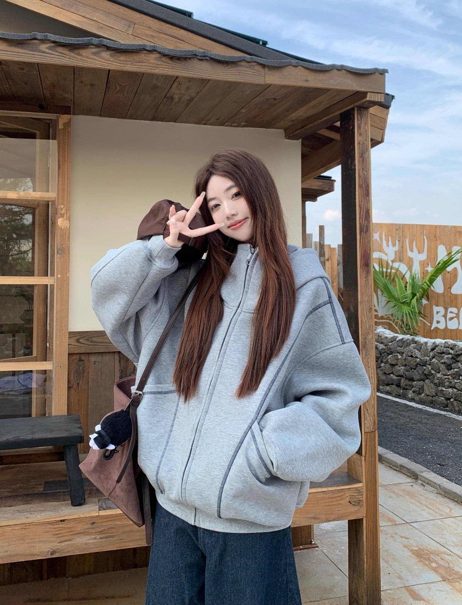 가을 겨울 새로운 느긋한 바람 디자인 센스 후드 티 스웨터 재킷 여성 의류 가을 루즈핏 슬림해 보이는 다용도 회색 맨위 상세 이미지 15