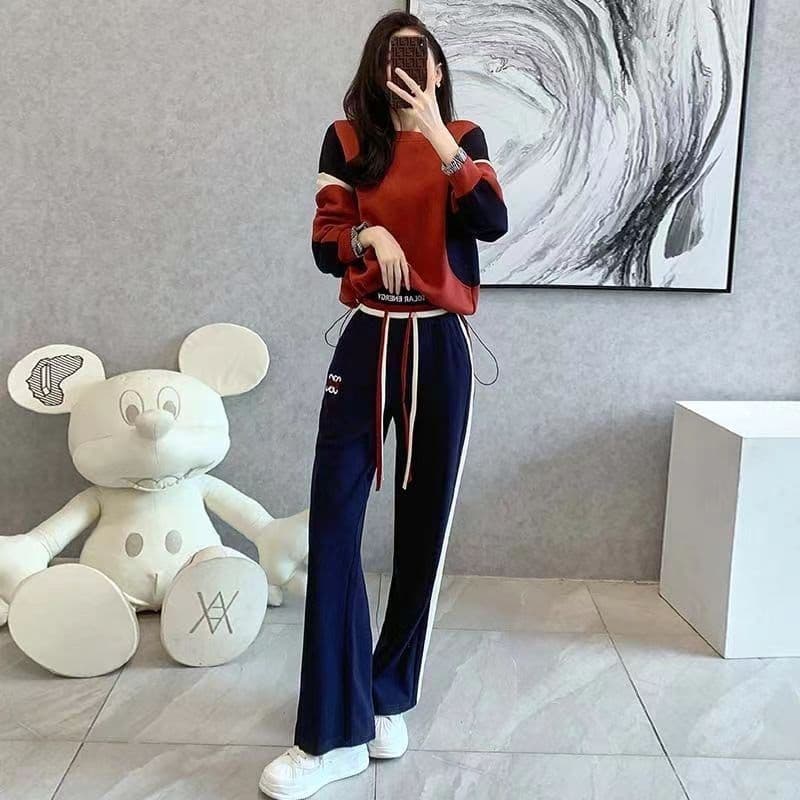 패션 운동 캐주얼 세트 여성 이른 가을 루즈핏 슬림해 보이는 품격 후드티 와이드 레그 팬츠 투피스 세트 트렌디 이미지 3