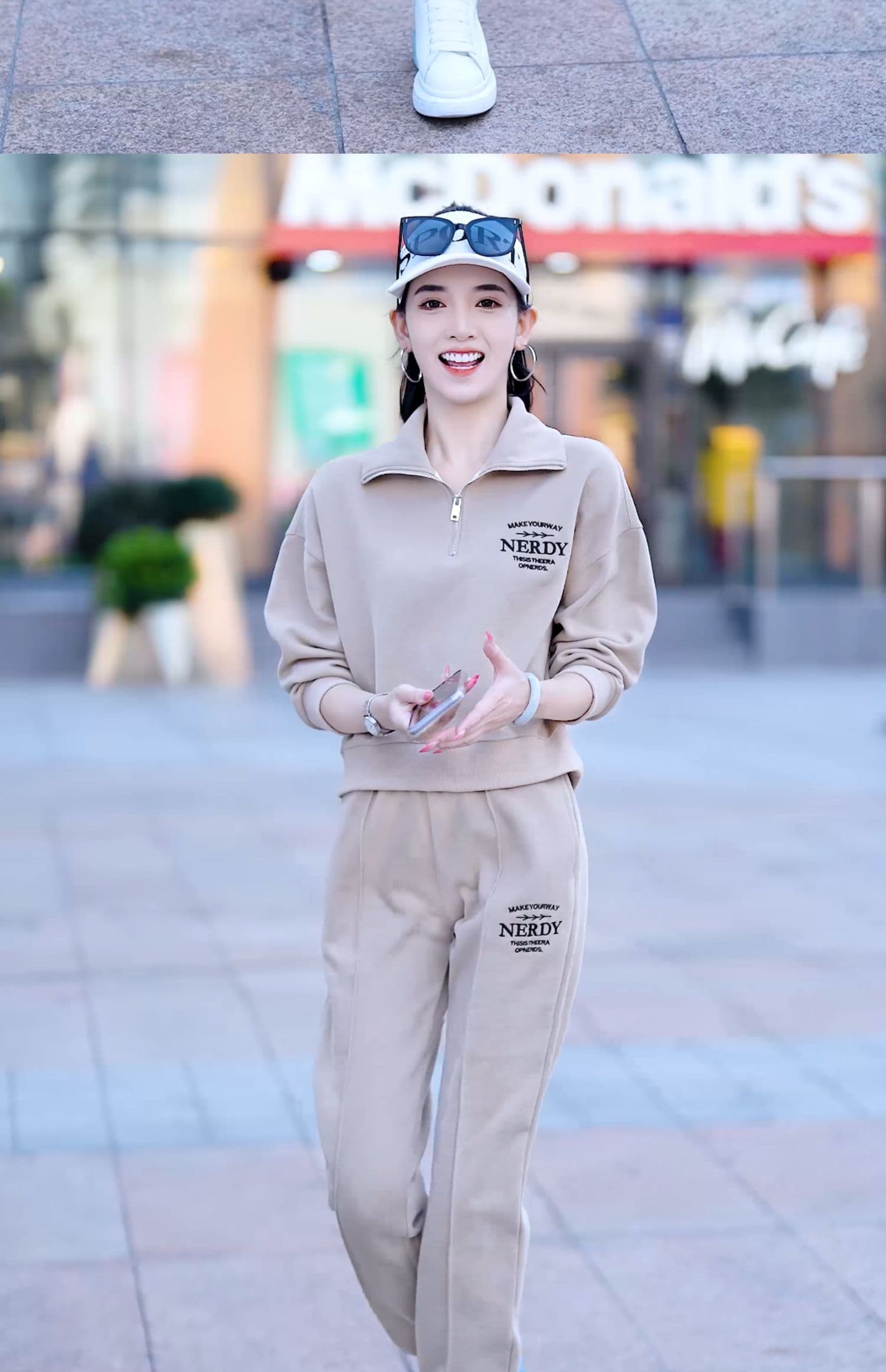 2026 이른 봄 가을 새로운 캐주얼 패션 루즈핏 운동복 투피스 슈트 여성 외국 가스 세련된 후드티 트렌디 상세 이미지 20