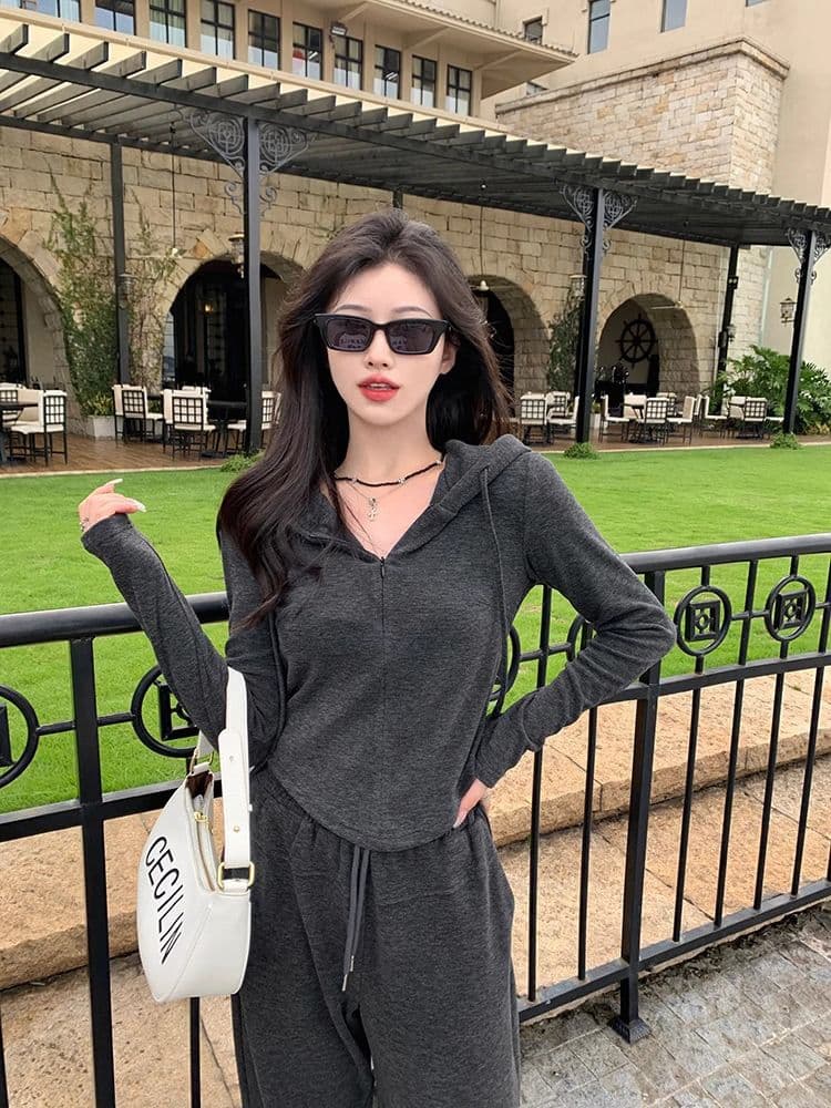 허리 수축 슬림해 보이는 패션 캐주얼 세트 여성 가을 겨울철 학생 한국 스타일 인터넷 유명인 몸매 가꾸기 와이드 레그 팬츠 운동 투피스 세트 상세 이미지 6