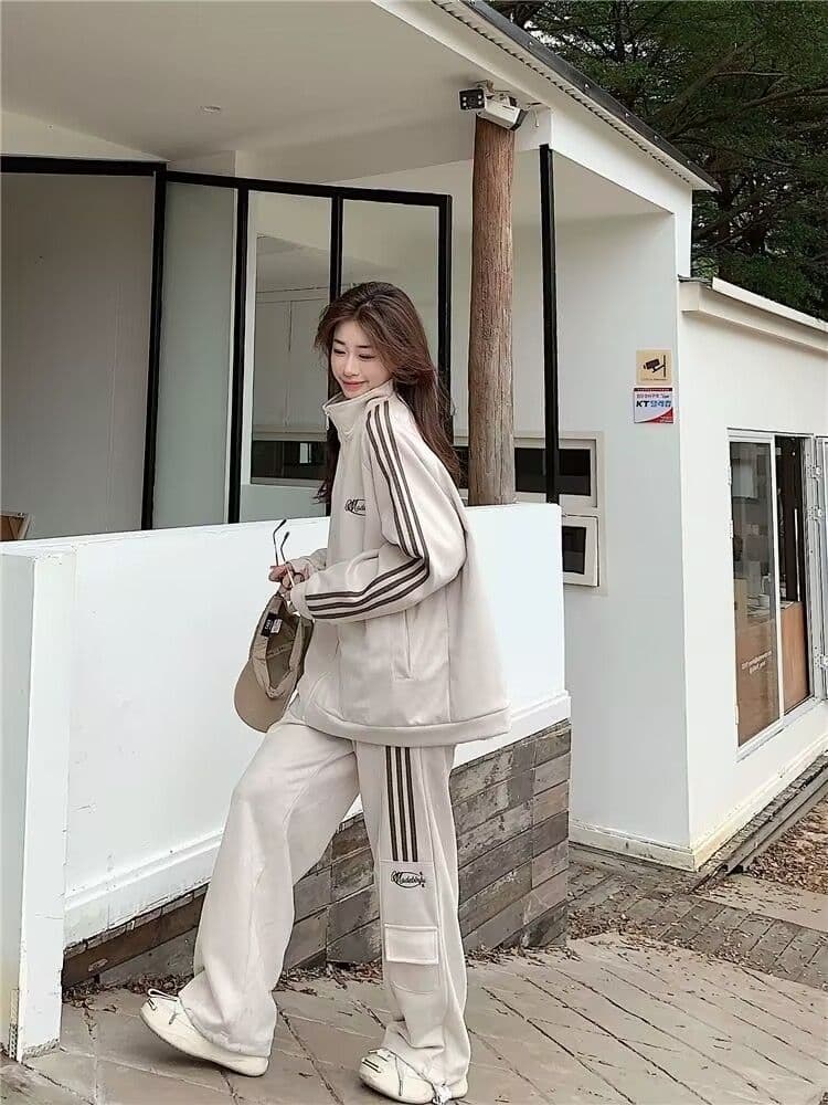 2026 새로운 스포츠 슈트 여성 봄 가을 학생 한국 스타일 루즈핏 패션 인터넷 유명인 후드티 캐주얼 러닝 서비스 투피스 세트 상세 이미지 7
