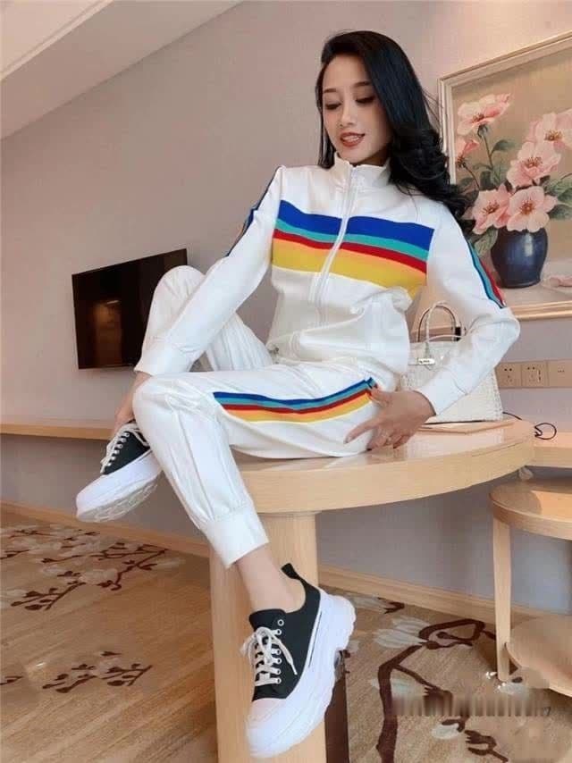 캐주얼 스포츠 슈트 여성 봄 가을 새로운 외국 가스 무지개 패션 러닝 투피스 세트 상세 이미지 4