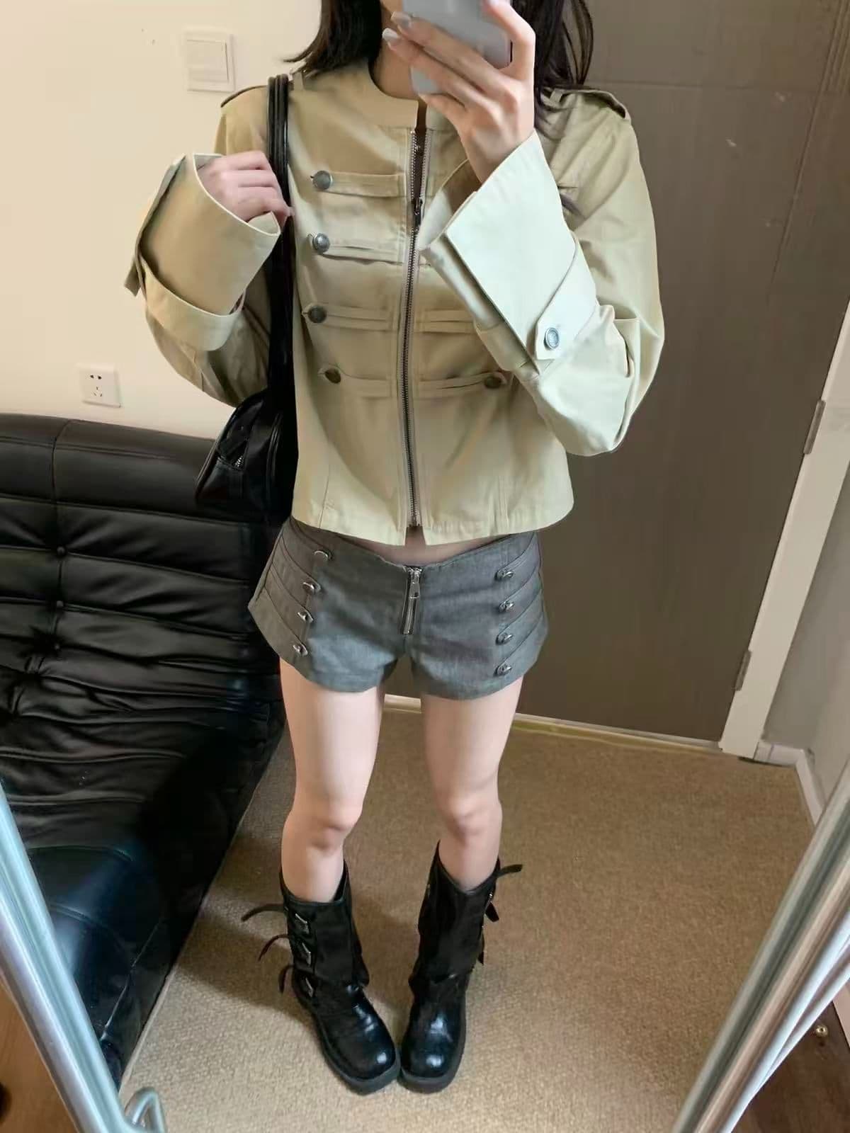 레트로 궁정 바람 이중 버튼 짧은 여성 코트 가을 새로운 카키 스탠드 칼라 센스 디자인 몸매 가꾸기 재킷 상세 이미지 4