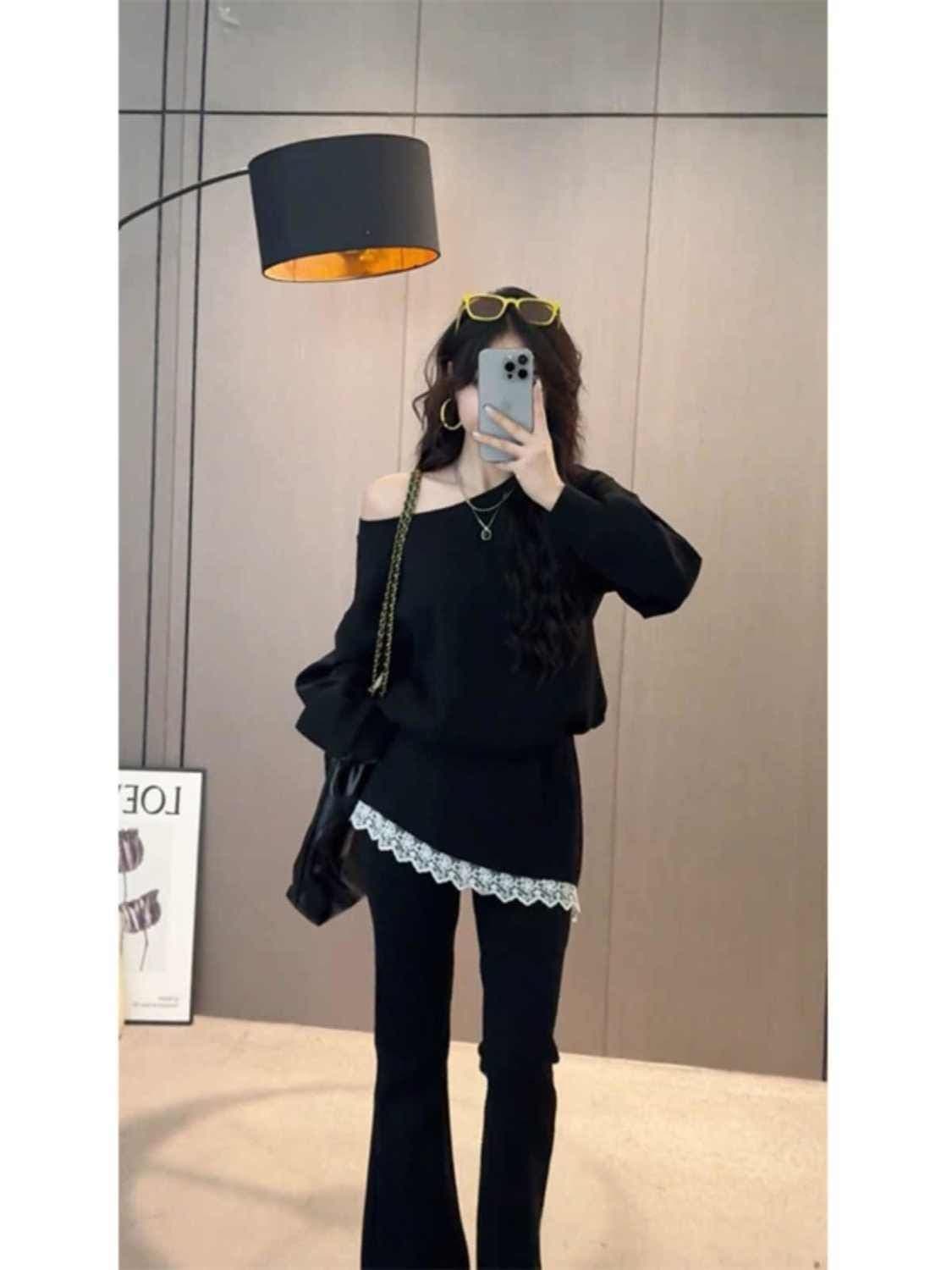 모방 면 사선 무늬 당겨 프레임 250그램 가을 패션 세트 여성 디자인 센스 오프숄더 맨위 부츠컷 바지 투피스 세트 상세 이미지 5