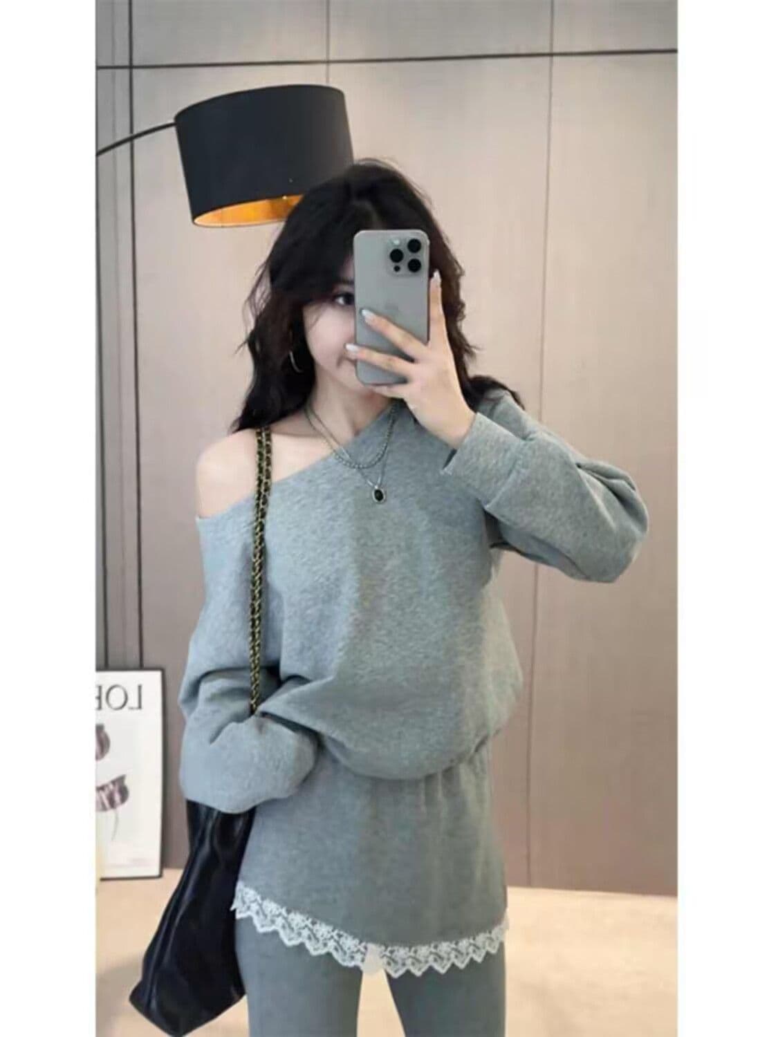 모방 면 사선 무늬 당겨 프레임 250그램 가을 패션 세트 여성 디자인 센스 오프숄더 맨위 부츠컷 바지 투피스 세트 상세 이미지 8