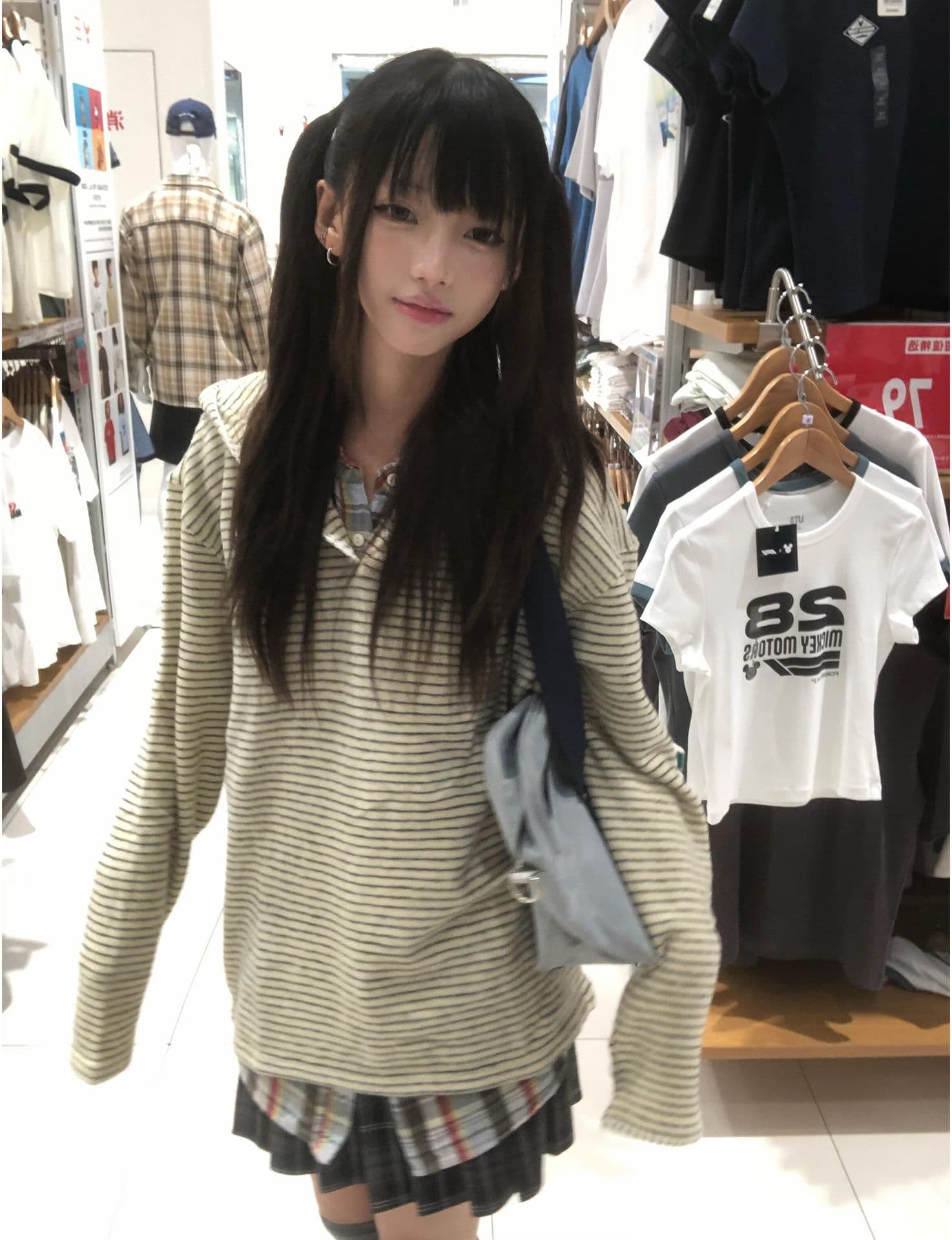 얇은 스타일 400g 자수 이후 패키지 칼라 원단 복합 후드티 여성 상세 이미지 9