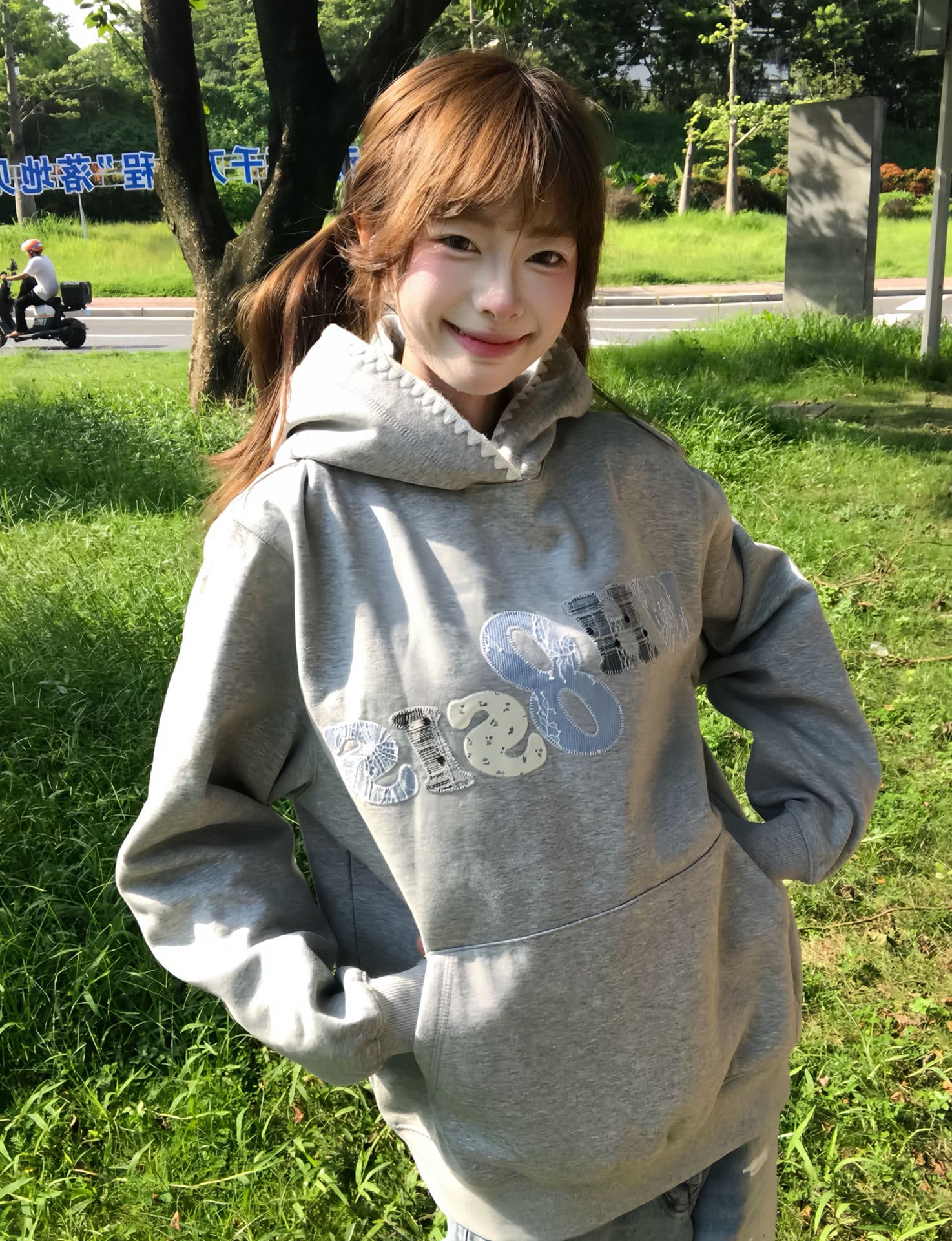 얇은 스타일 털이 있는 자수 패치 이후 패키지 칼라 순수한 Mianhua 면 복합 후드티 여성 상세 이미지 5