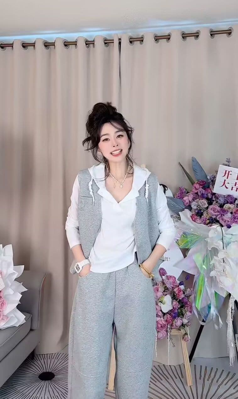 모방 면 사선 무늬 당겨 프레임 250그램 봄 가을 패션 세트 여성 레저 베스트 루즈핏 까마귀 3종 세트 상세 이미지 4