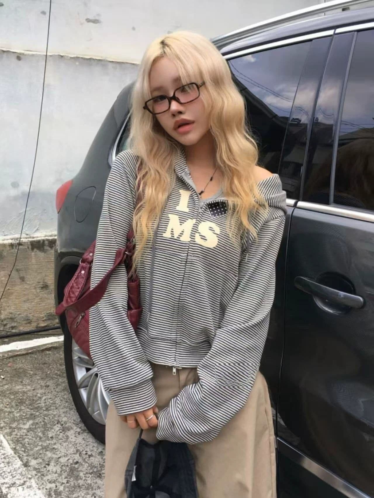 레트로 하트 일본식 스트라이프 캐주얼 다용도 슬림해 보이는 지퍼 후드 쇼트 스타일 후드티 재킷 상세 이미지 3
