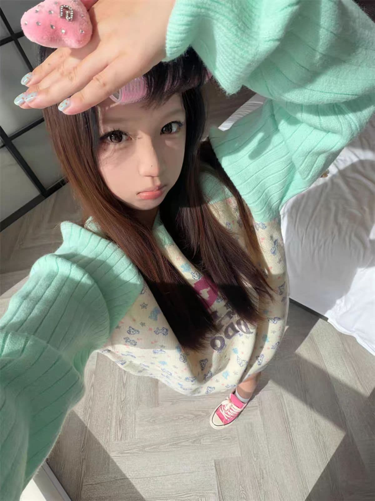 세 양 플러시 긴팔 스웨터 여자 상세 이미지 4