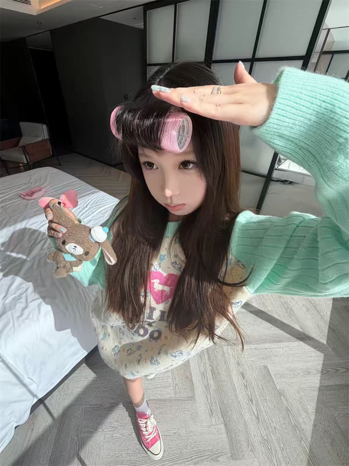 세 양 플러시 긴팔 스웨터 여자 상세 이미지 5