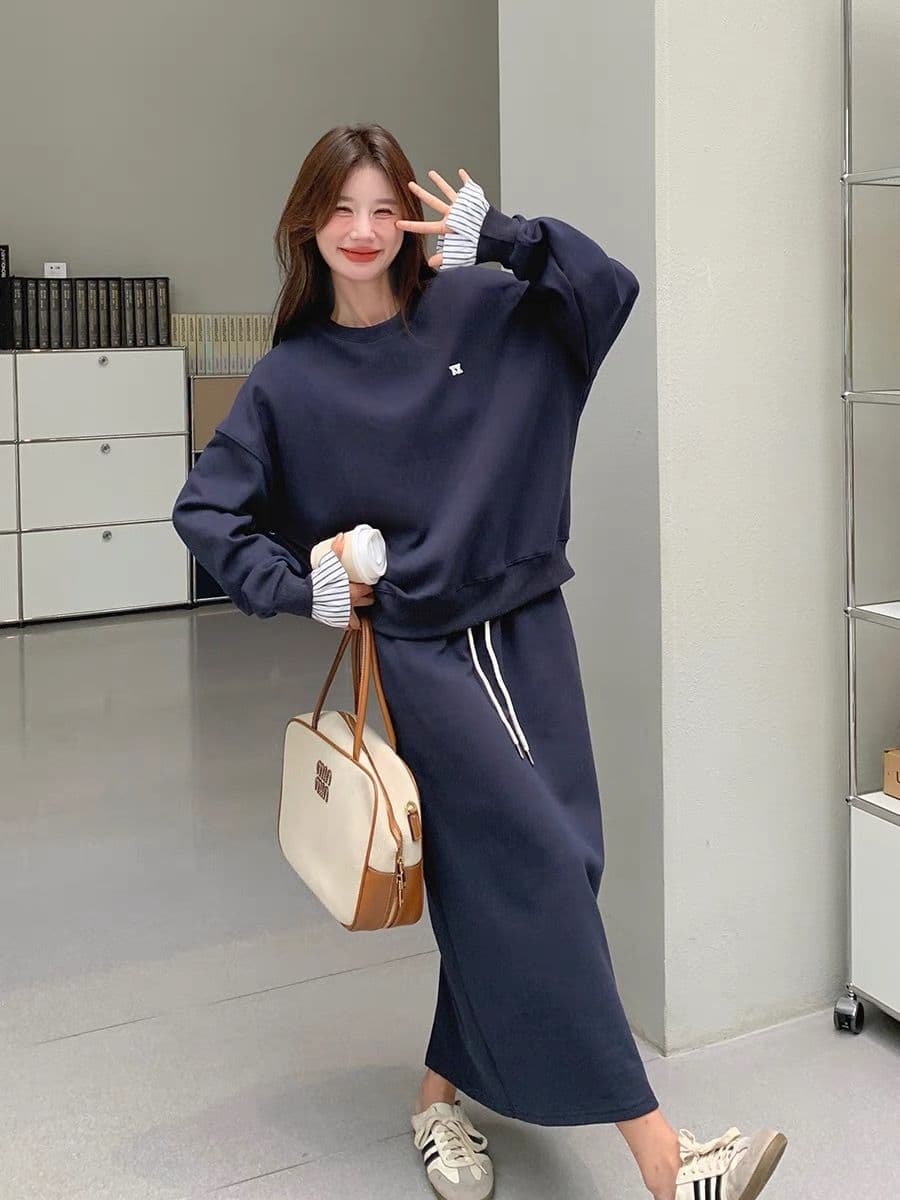 분위기 센스 한 부서 후드티 세트 드레스 여성 가을 새로운 스트라이프 나비 넥타이 캐주얼 반신 스커트 디자인 센스 투피스 세트 상세 이미지 2