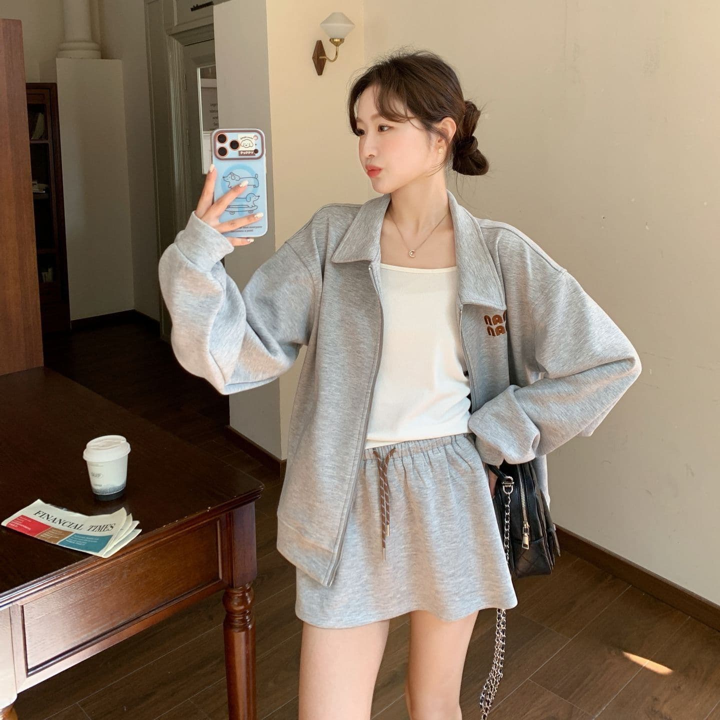 캐주얼 세트 여성 아메리칸 알파벳 폴로 칼라 후드티 재킷 2025 년 봄 가을 허리밴드 반신 스커트 투피스 세트 상세 이미지 6