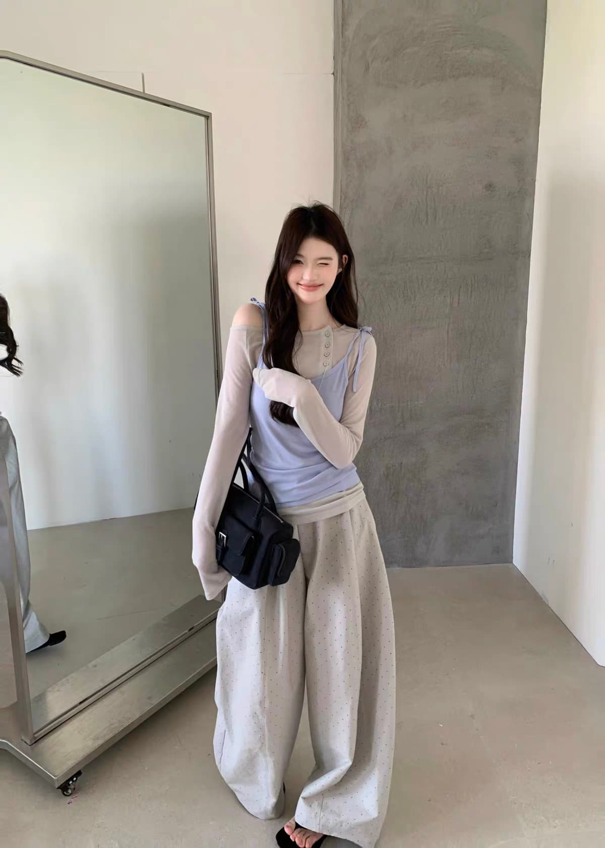 부드러운 슬림해 보이는 캐미솔 긴팔 티셔츠 투피스 세트 상세 이미지 5