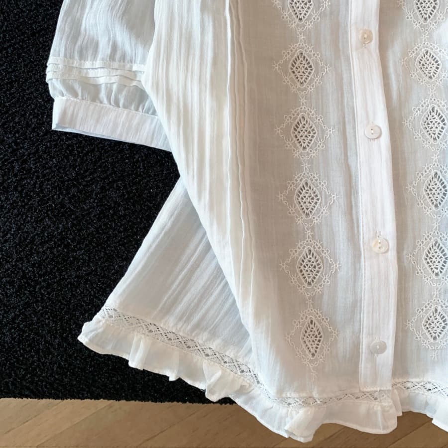 한 부서 품격 레이스 레이스 라운드 넥 거품 소매 셔츠 여름 새로운 루즈핏 다용도 반팔 레이스 여성 셔츠 이미지 6