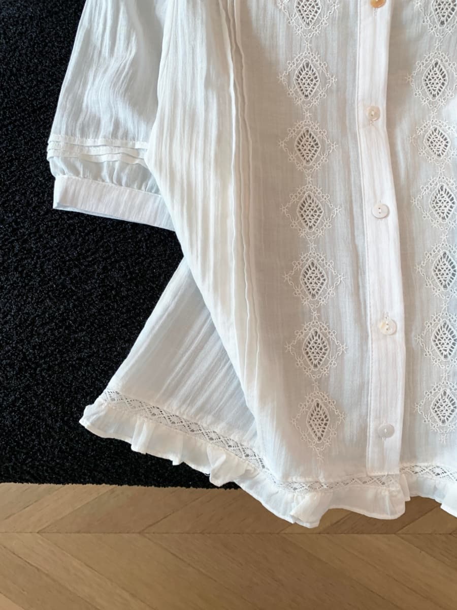 한 부서 품격 레이스 레이스 라운드 넥 거품 소매 셔츠 여름 새로운 루즈핏 다용도 반팔 레이스 여성 셔츠 상세 이미지 5