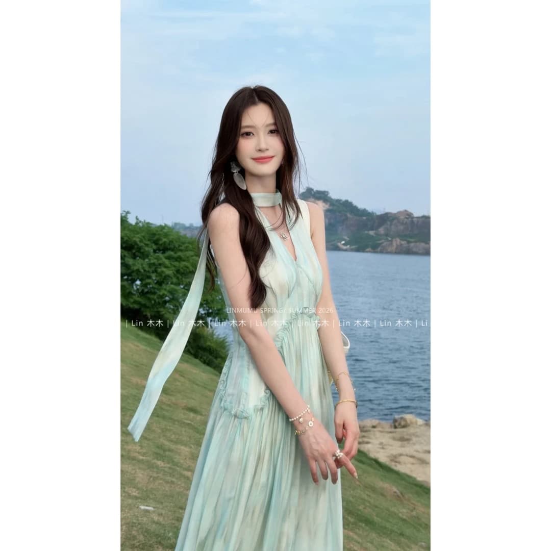 2026 여름 새로운 프랑스식 작은 대중 스타일 허리 수축 슬림해 보이는 휴가 바람 롱 코트 드레스 이미지 3