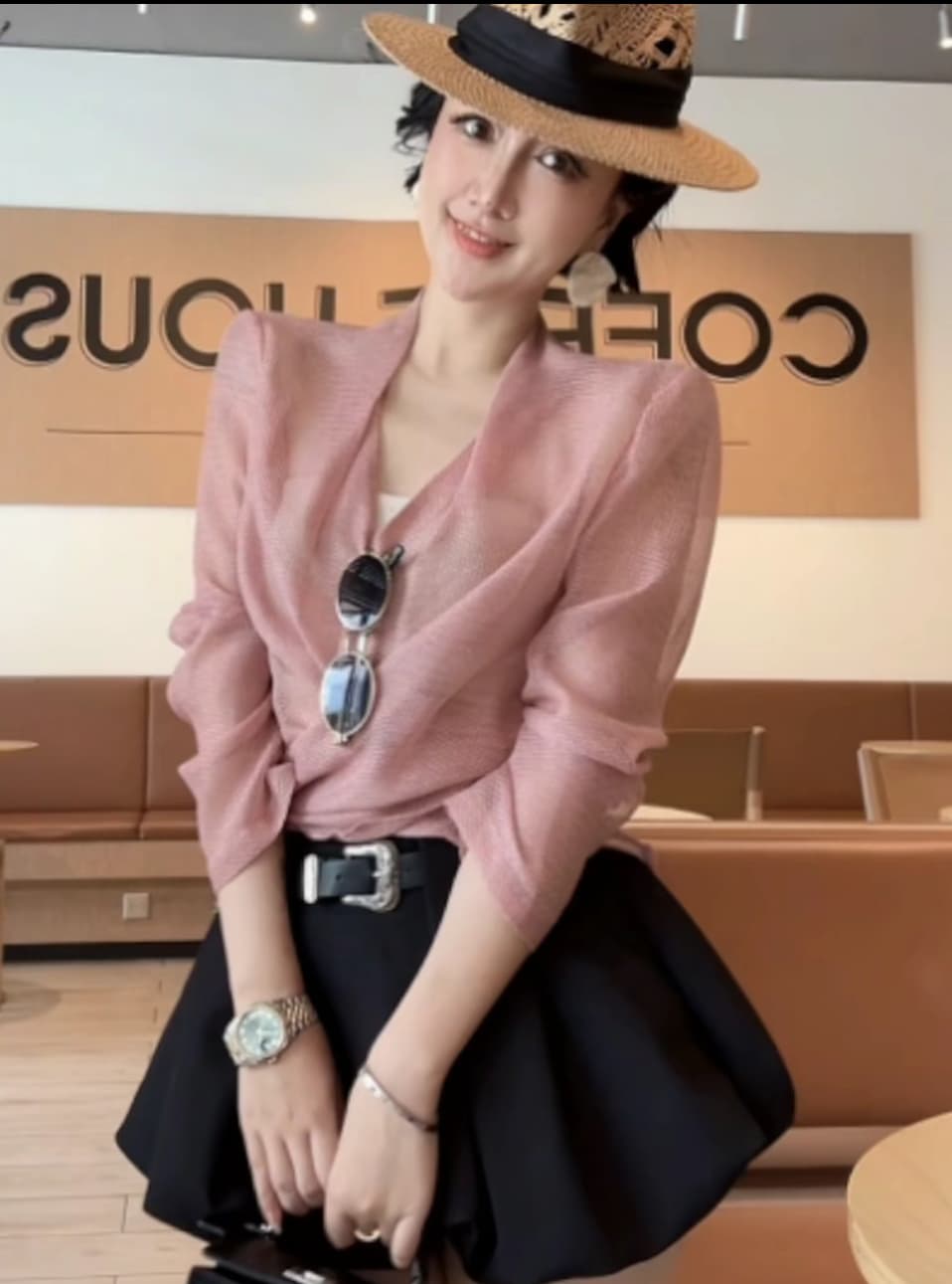 xiaobai 가을 프랑스식 좋은 플래시 V넥 슬림해 보이는 다용도 긴팔 블라우스 맨위 이미지 2