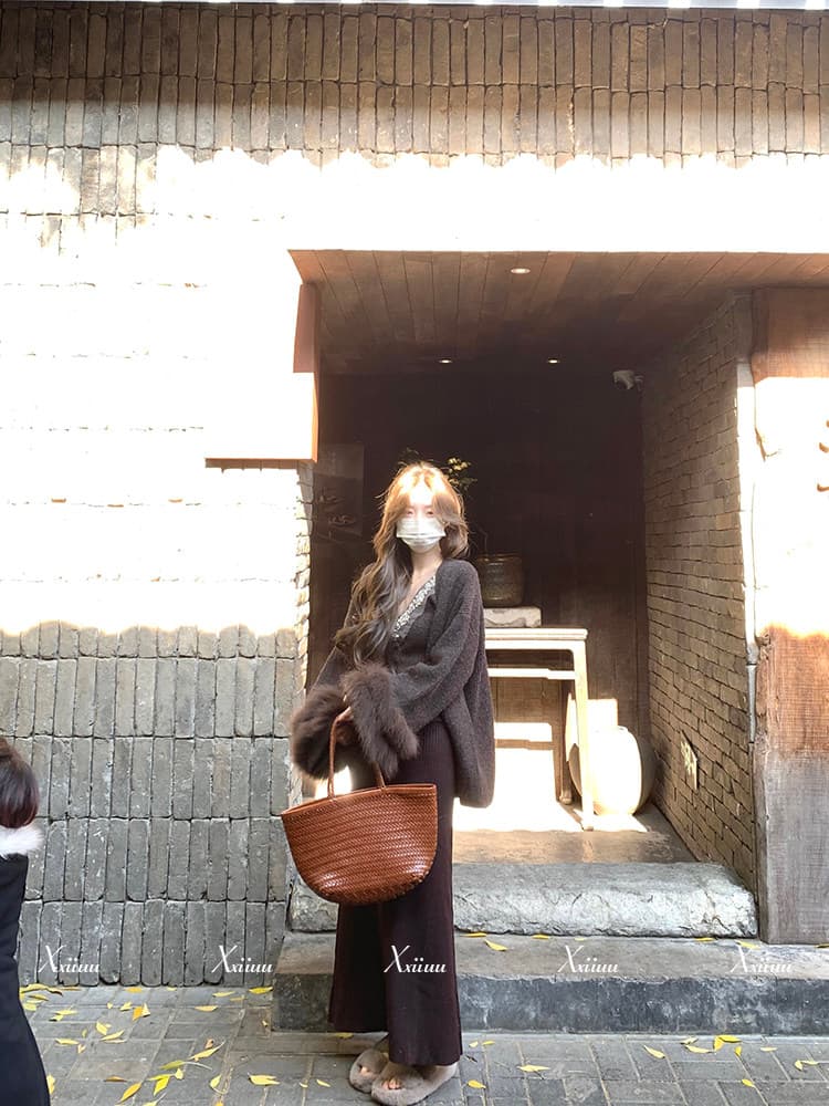 xxiiuu 가을 겨울 폭스 머리 소매 니트 오픈 가디건 여성 코트 스와로브스키 뒤로 심낭 코어 실 반신 스커트 세 조각 세트 상세 이미지 10