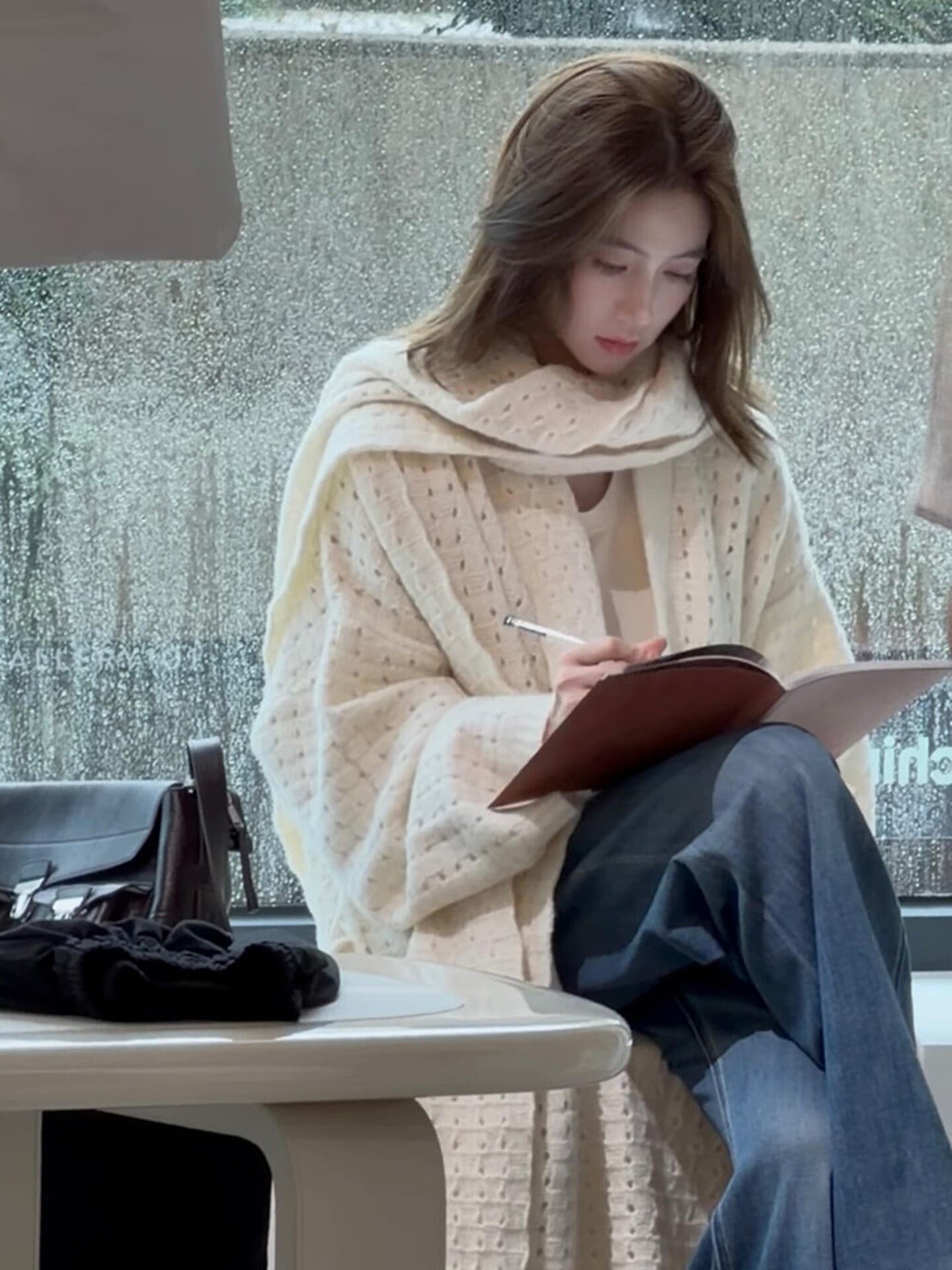 유럽 상품 작은 키 패션 외국 가스 작은 대중 빛 럭셔리 고급 센스 한 부서 작은 샤넬 스타일 화이트 니트 재킷 여름 여성 상세 이미지 1