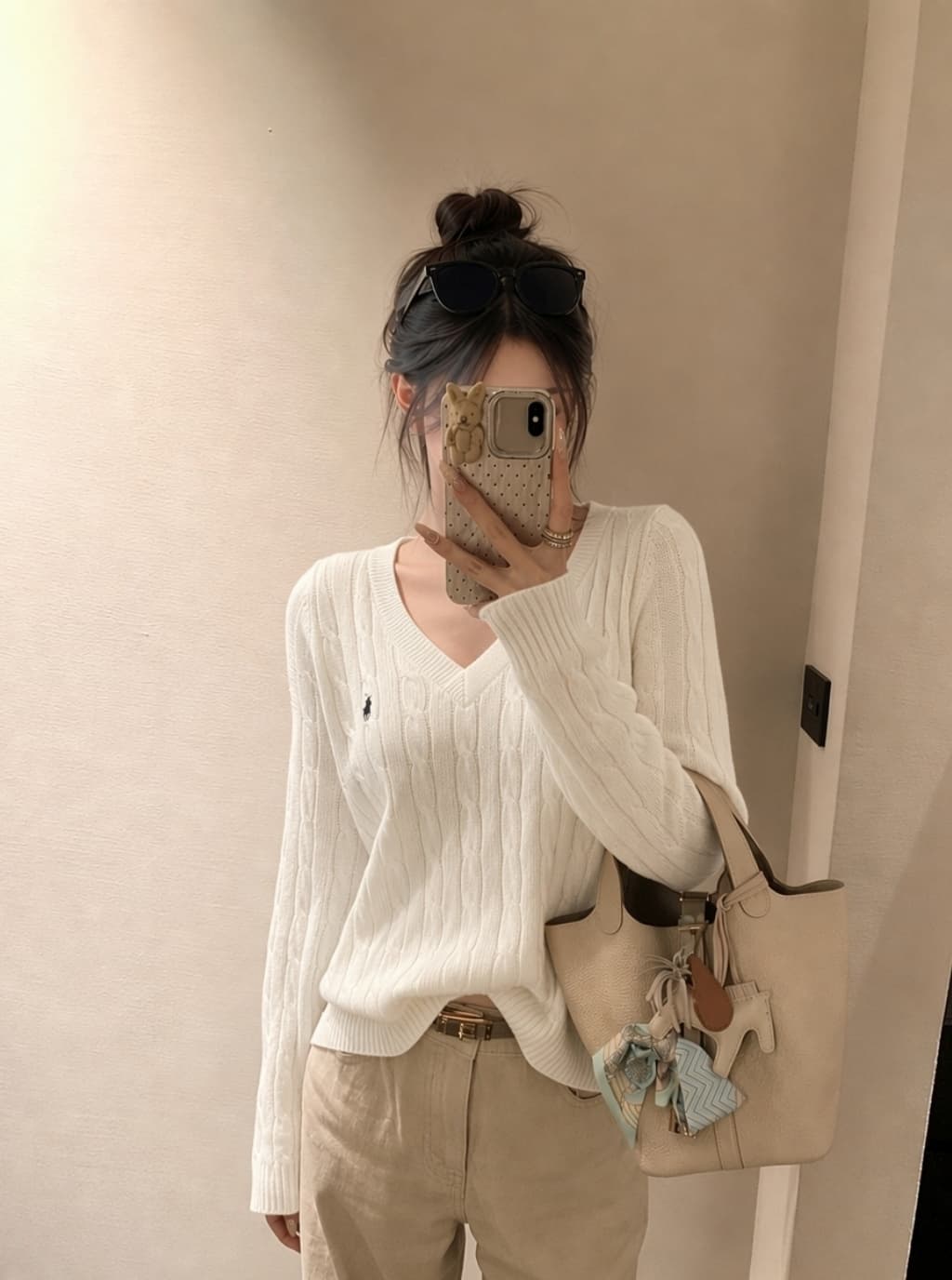실사 아메리칸 레트로 빨간색 신년 V넥 스웨터 여자 봄 가을 겨울 루즈핏 슬림해 보이는 캐주얼 맨위 니트 스웨터 상세 이미지 2