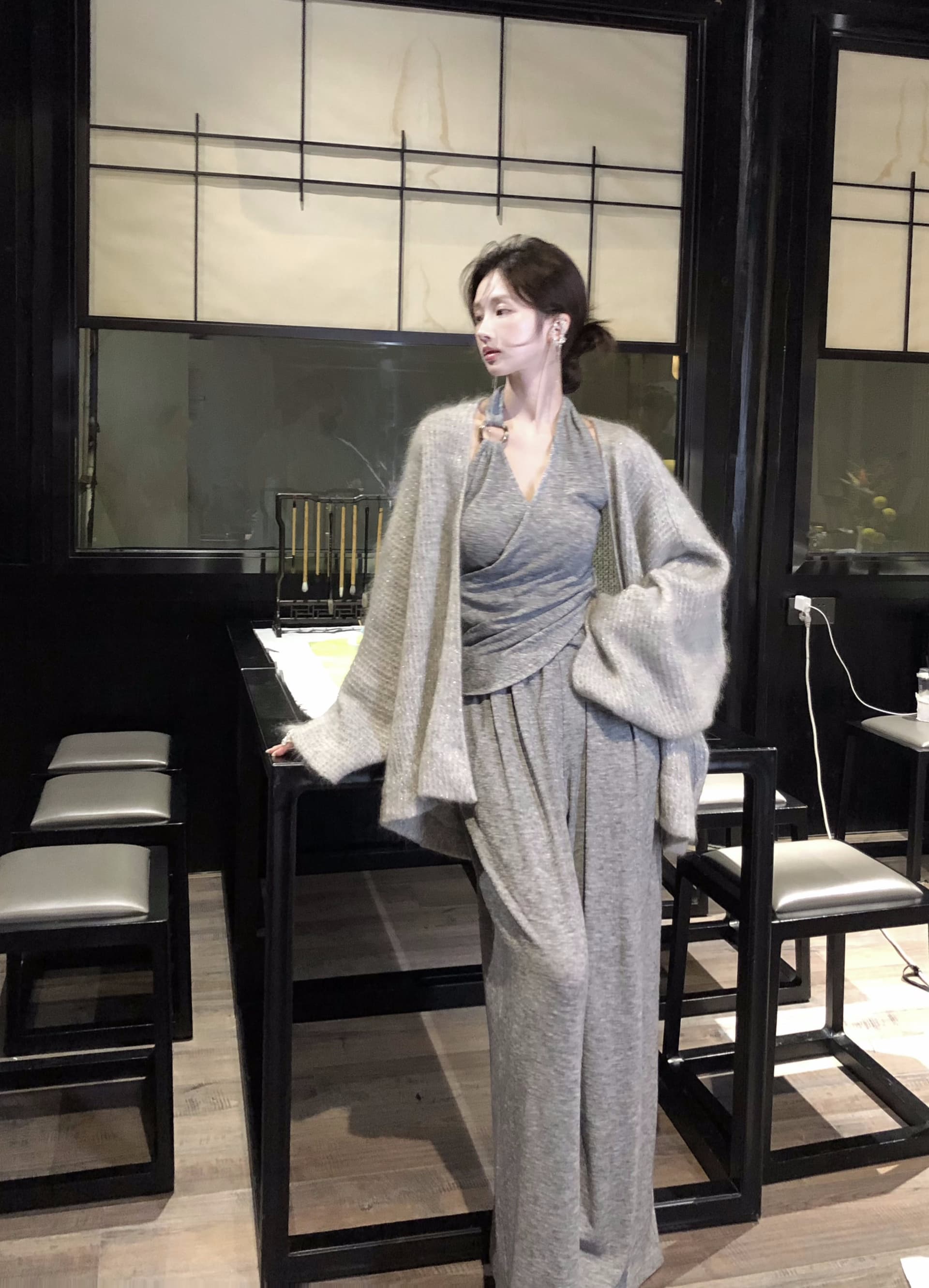 하나부터 순간 사파이어 케이스 비대칭 행침 목 맨위 캐주얼 와이드 레그 팬츠 외부 가져 가라. 니트 오픈 가디건 3종 세트 상세 이미지 23