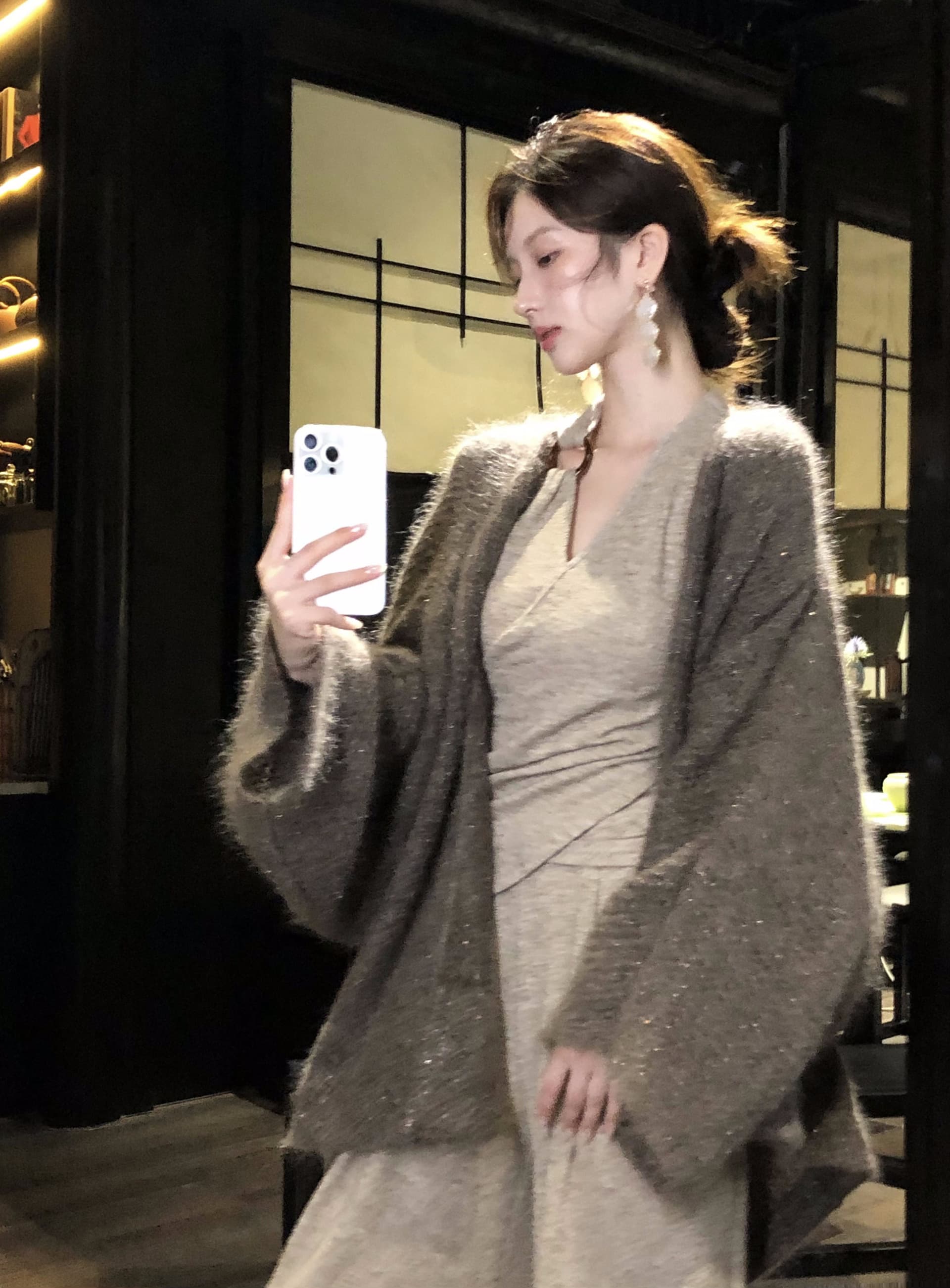하나부터 순간 사파이어 케이스 비대칭 행침 목 맨위 캐주얼 와이드 레그 팬츠 외부 가져 가라. 니트 오픈 가디건 3종 세트 상세 이미지 14