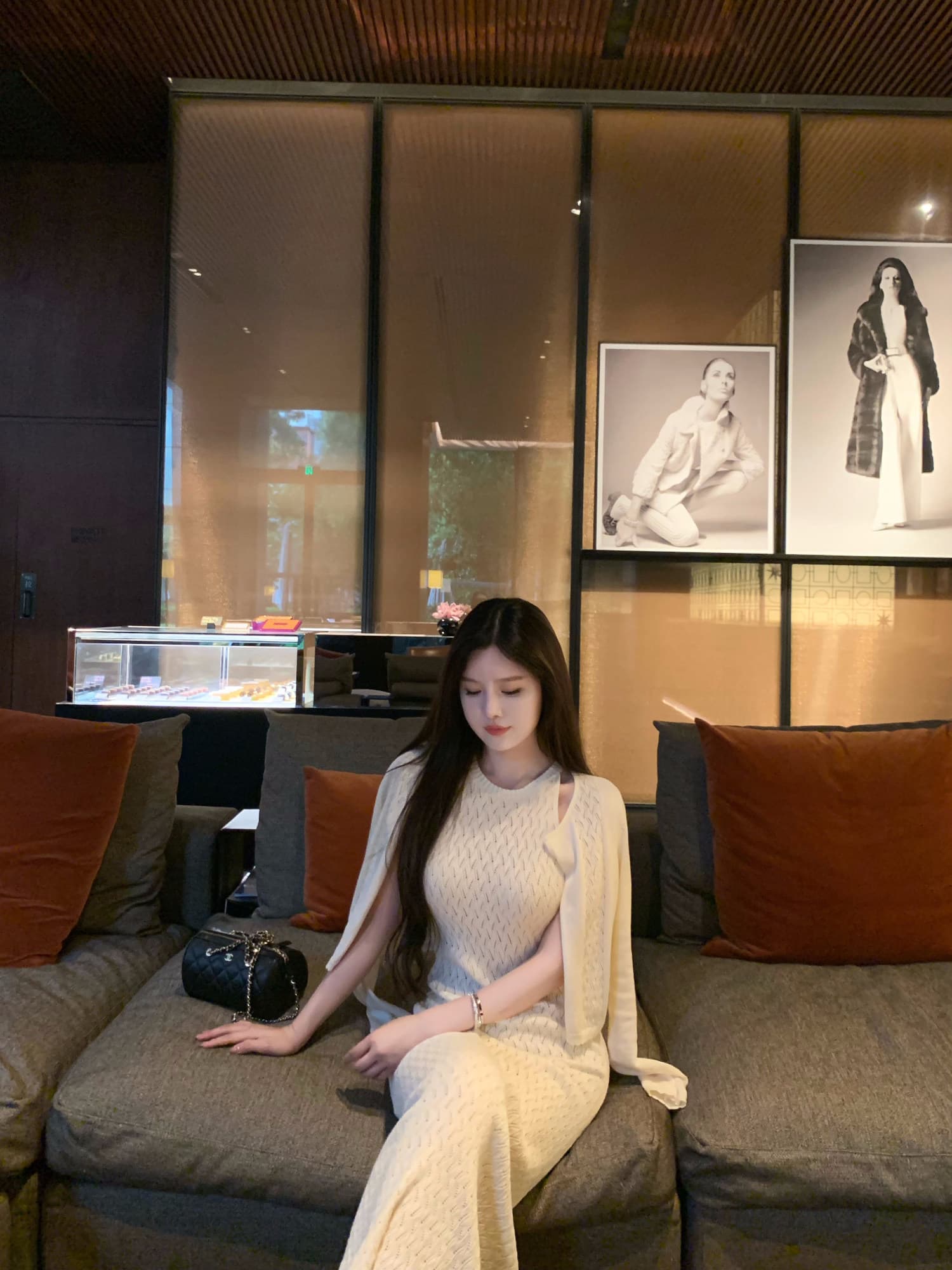 the swan 부문 피닉스 빛 럭셔리 부드러운 자매 프랑스식 우아함 링 그리드 니트 오픈 가디건 몸매 가꾸기 타이트 스커트 드레스 상세 이미지 26