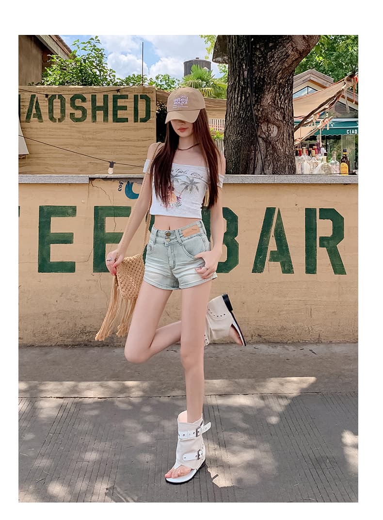 실사 하늘색 2026 여름 새로운 데님 반바지 몸매 가꾸기 패션 다용도 연령 감소 슬림해 보이는 핫걸 한 마디 핫 바지 트렌디 상세 이미지 10