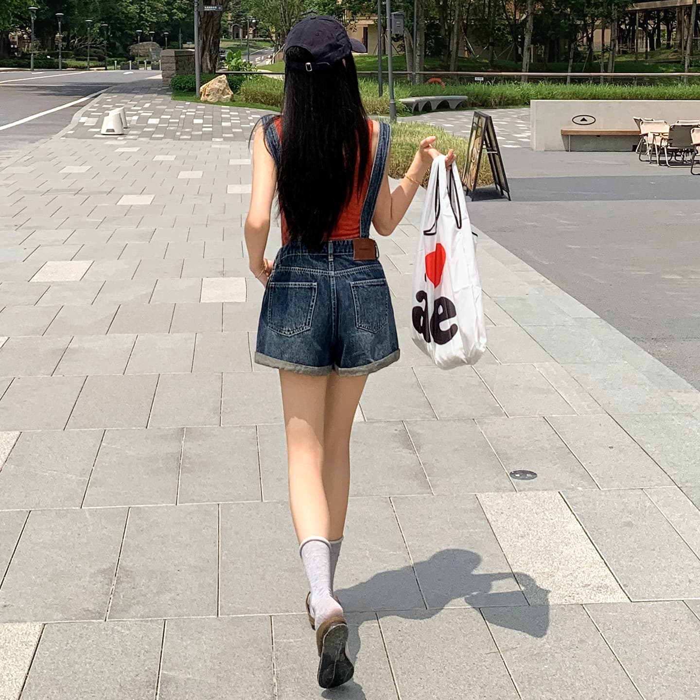 실사 아메리칸 레트로 외국 가스 연령 감소 뒤집다 측면 데님 멜빵 반바지 여성 이미지 3